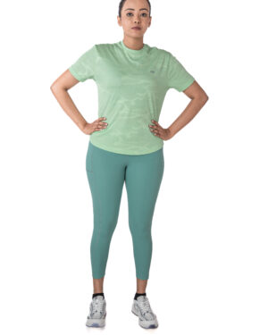 AVI Women Luma Tee Green